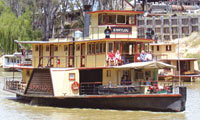 Emmylou Paddlesteamer